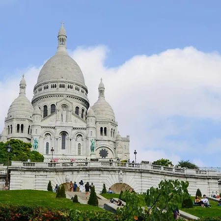 Oasis Of Tranquility - Surrounding Montmartre Apartment *